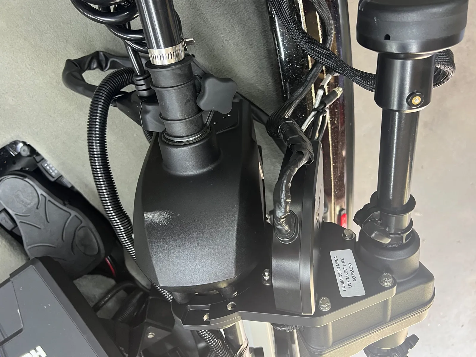 ACC-TL to attach Humminbird Target Lock to Trolling Motor ACC-TL