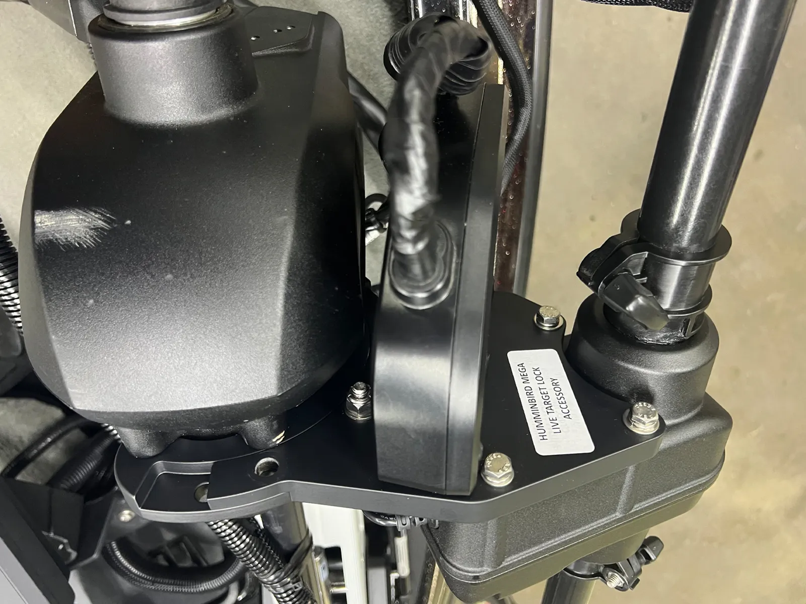 ACC-TL to attach Humminbird Target Lock to Trolling Motor ACC-TL